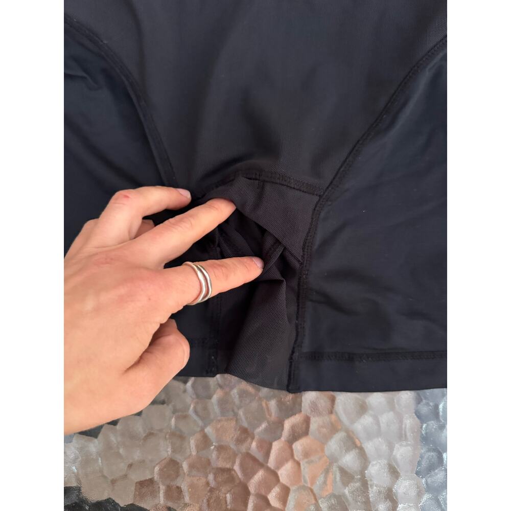 Lululemon Black Run Swiftly Tech Tank Size 6 - image 5